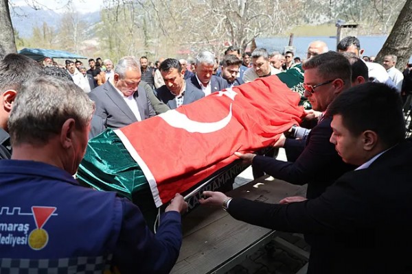 En Acı Veda! Türkiye Evlatlarını Ebediyete Uğurluyor